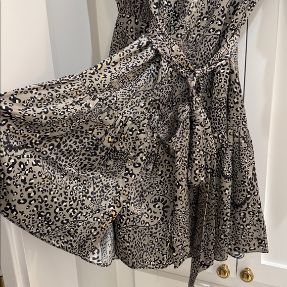 Christy Lynn Leopard Black Print Long Sleeve Short Wrap Dress w/ Waste Tie - Picture 2 of 8